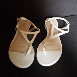 !!! White nine west sandals